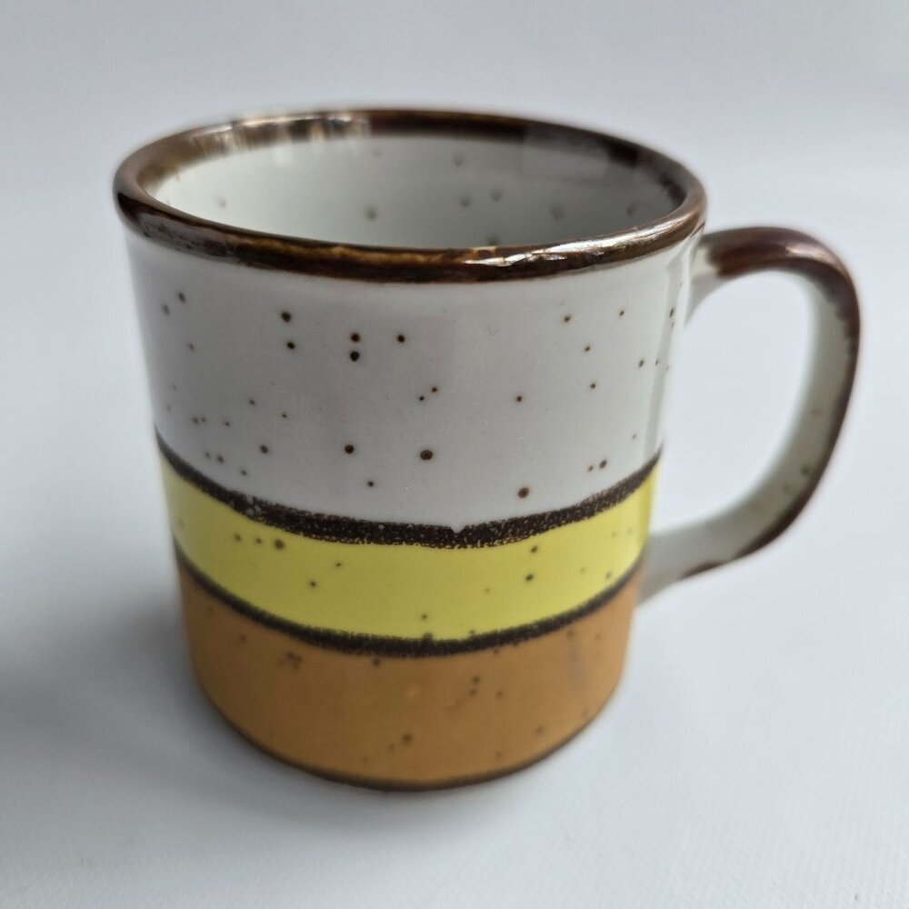 Vintage Hearthside Buffet Ware No. 555 Japan Speckled Ceramic Mug With Yellow & - Picture 5 of 16
